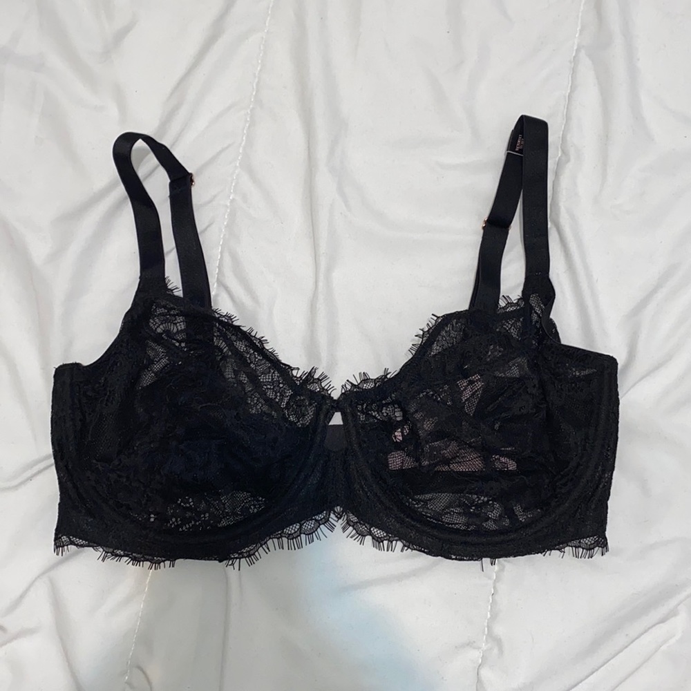 Victoria’s Secret lace bra